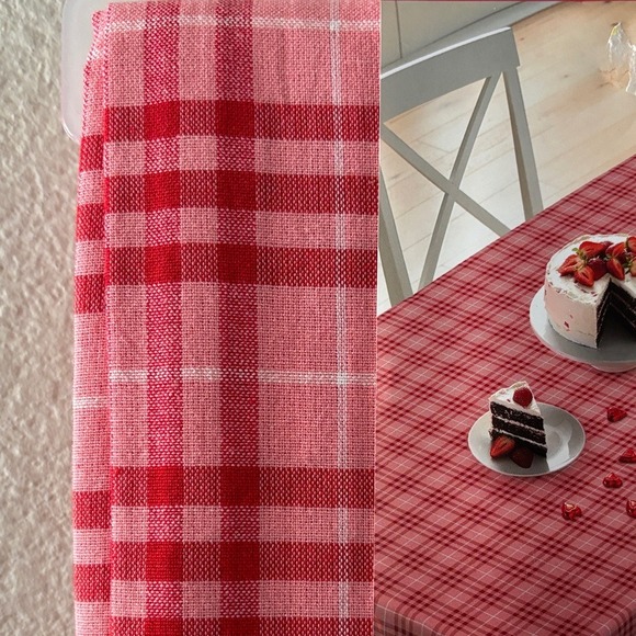 Celebrate Together Red Plaid Gingham Valentines Day Tablecloth Fabric 60" by 84" - Picture 4 of 9